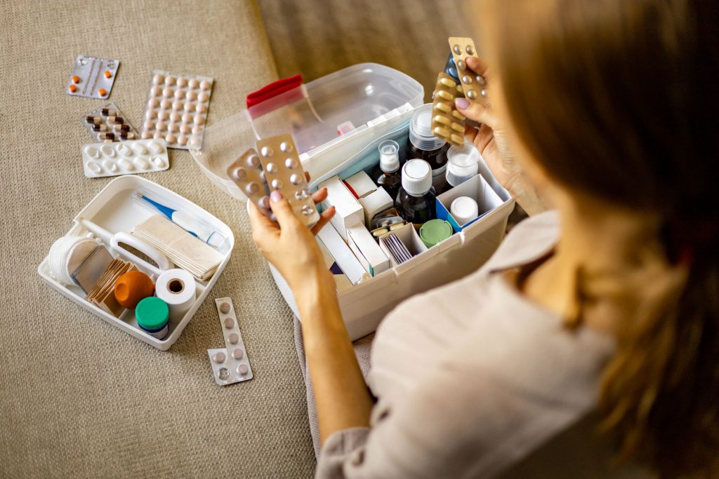 com organitzar la farmaciola a casa